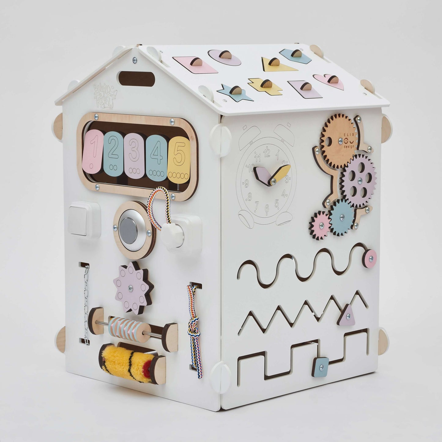 Motorikhaus / Activiteitenbord pastelwit