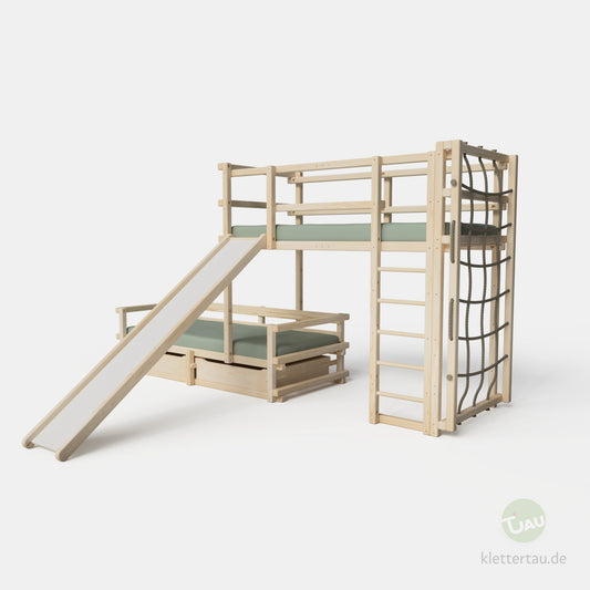 Houten stapelbed, driekwart verschoven