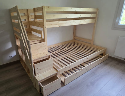 Houten stapelbed HANNES voor 3 personen met trappenrek, 90x200 cm & 140x200 cm, diverse kleuren