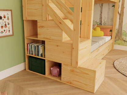 Holz Haus Etagenbett Thea mit Regal – kinderfreundliches, platzsparendes Design mit Regalstufen and Stauraum.