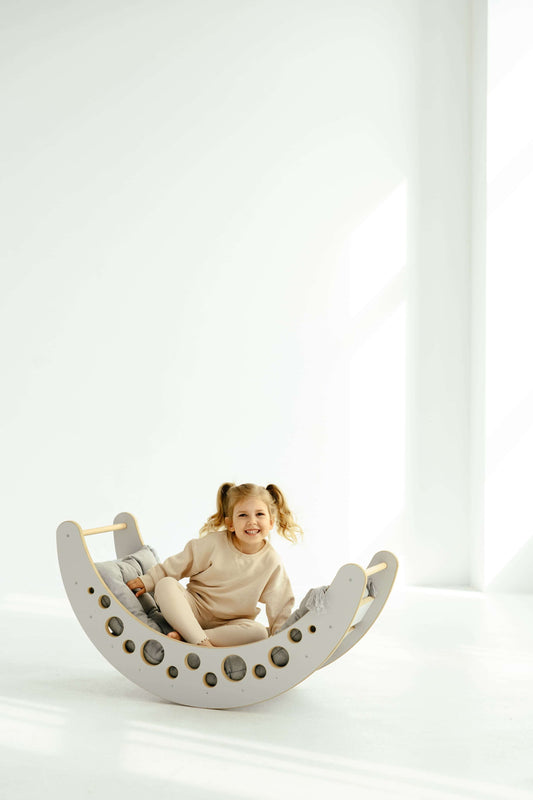 Houten schommelstoel "Moon" voor kinderen, verschillende maten en kleuren