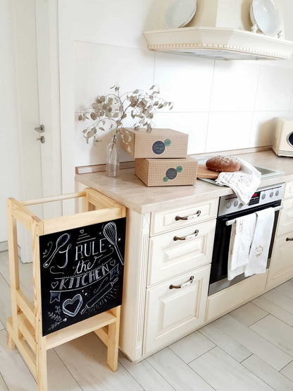 Leertoren Keukenhulp met een krijtbord voor kinderen, diverse kleuren