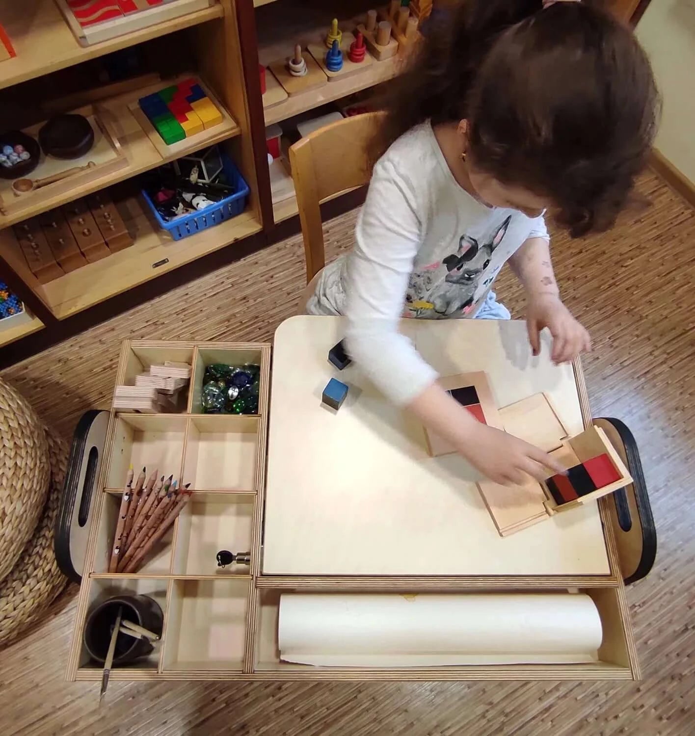 Set schrijf- en tekentafel met stoel "Leni"