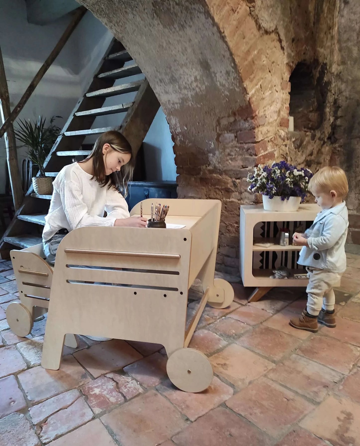 Montessori Bureau &amp; Stoel Set "Rad"