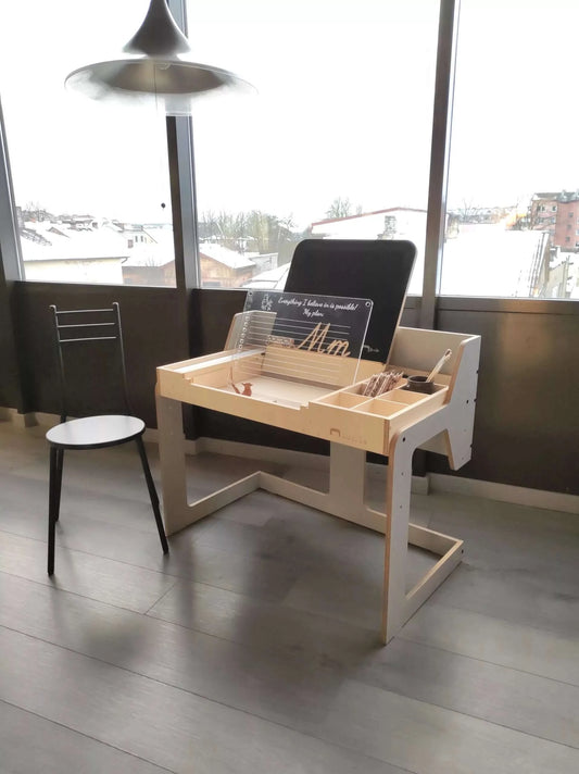 Montessori schrijf- en tekentafel "Ina"