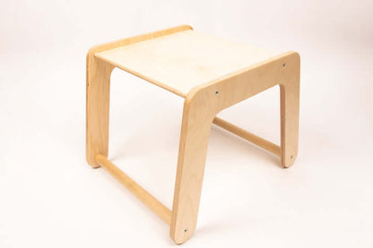 Tafel &amp; stoel voor wandrek